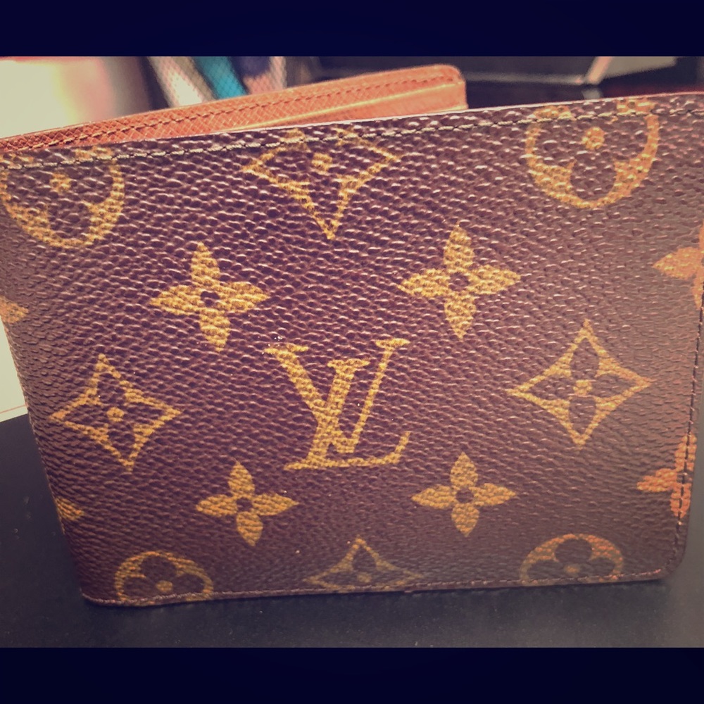 Louis Vuitton Men’s wallet